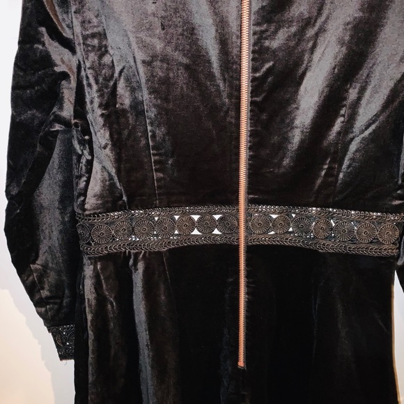 Ted Baker of London Lullita Geo Lace Black Dress - Picture 6 of 8